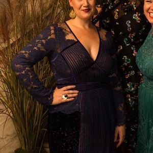 TADASHI SOJI Purple evening gown- lace